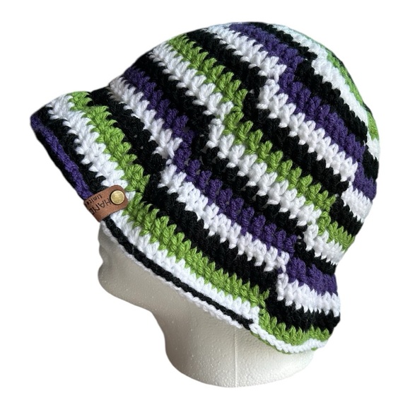 NWOT Movie inspired bucket hat, handmade crochet - Picture 1 of 5